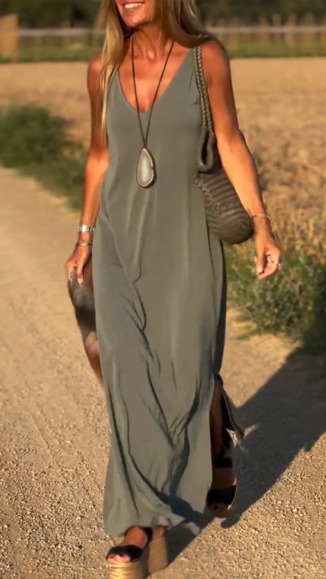 Female Sexy Trend V-neck Strap Dress - Willy05Boutique