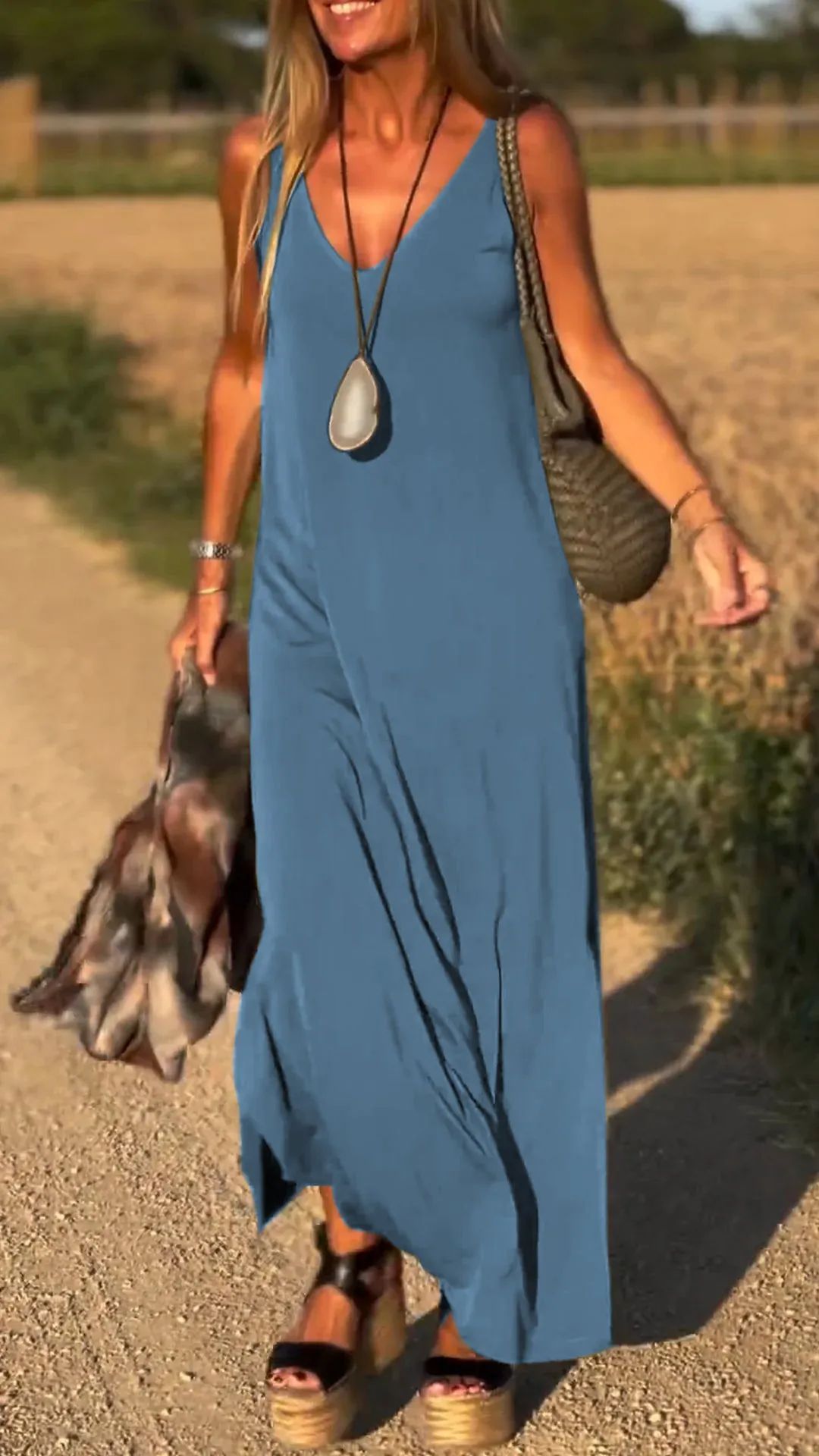 Female Sexy Trend V-neck Strap Dress - Willy05Boutique