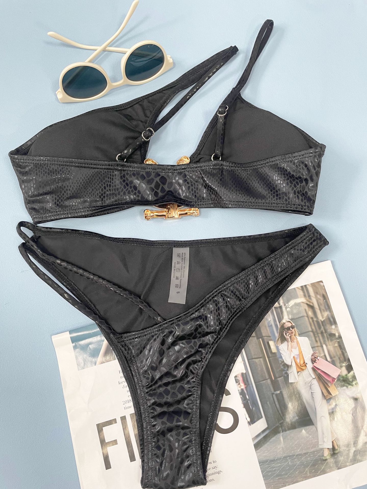 Three points tight Serpentine Pattern bikini for women