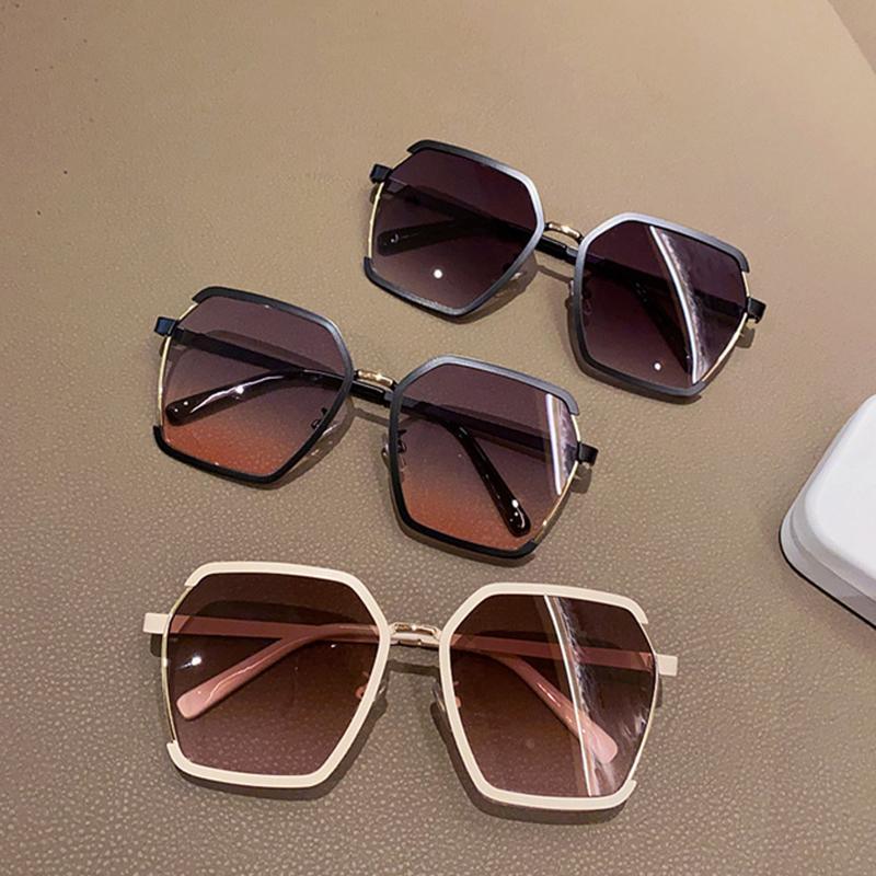 Uv400 Outdoor Oversize Metal Square Sunglasses for Women - Willy05Boutique
